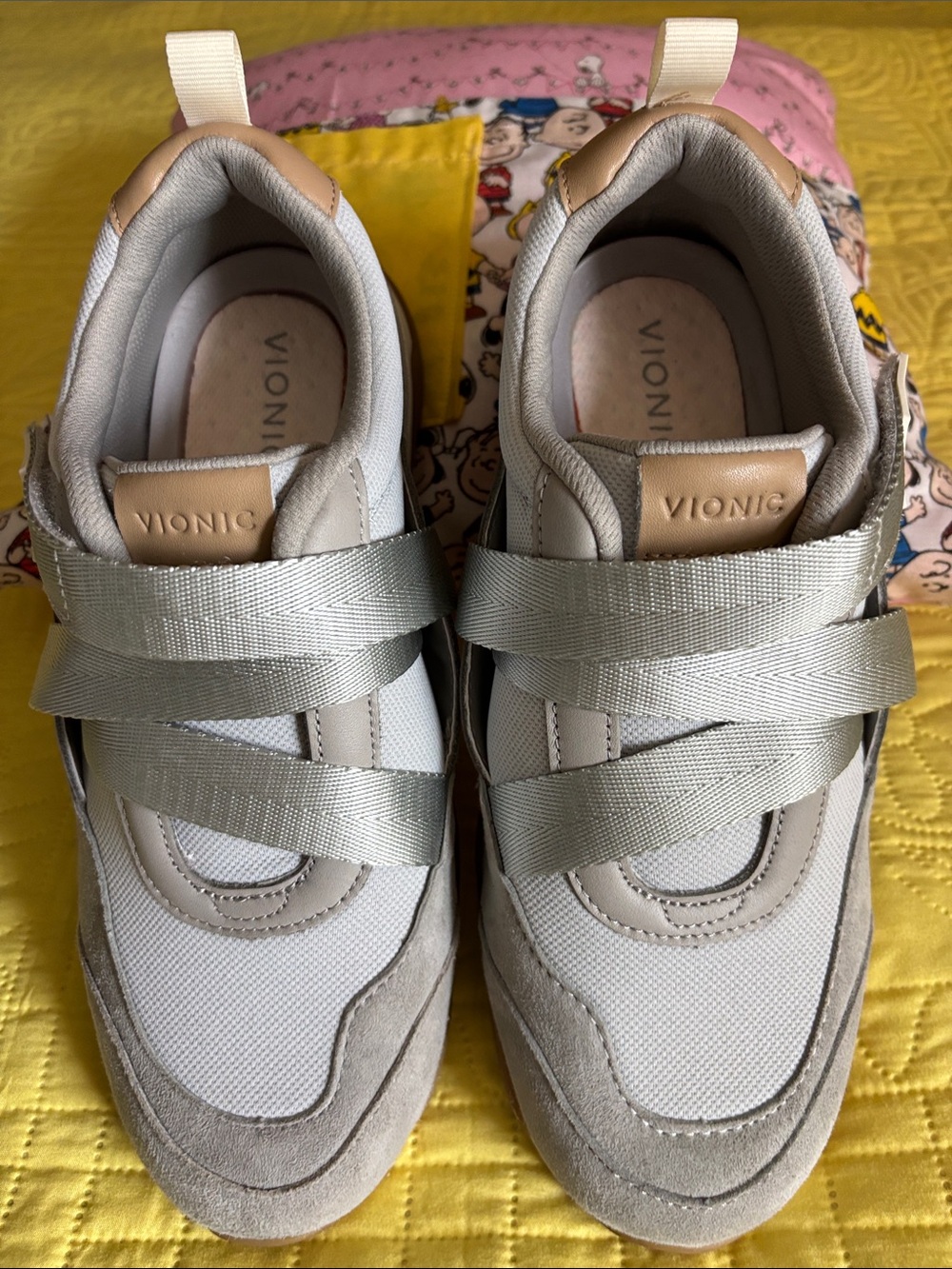 Vionic Pale Gray & Beige Cross-Strap Sneakers